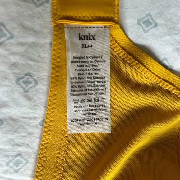 Knix Mesh Deep-V Bralette - Picture 4 of 6